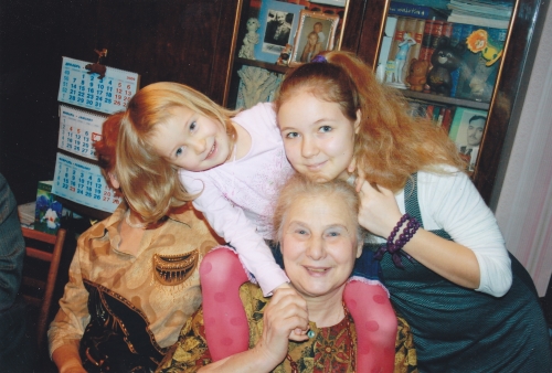 Лидия Николаевна Алексеева и дети