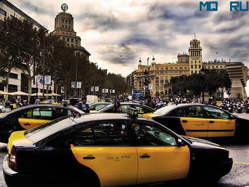 Вы знаете, что все такси в Барселоне - черно-желтого цвета?