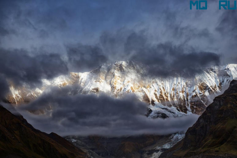 Аномальные лавинообразные облака в Непале