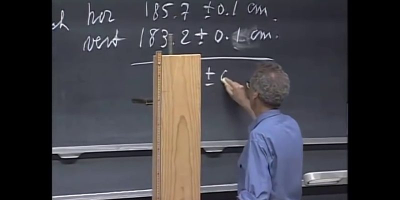 MIT Лекция по физике